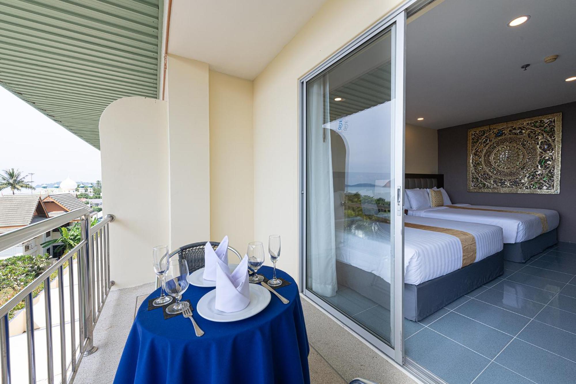 Blue Beach Grand Resort And Spa Rawai Kültér fotó